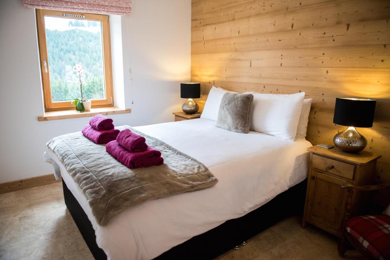 'Petite Ferme Les Bouts' Apt, sleeps 6, Nr Morzine La Cote d'Arbroz Extérieur photo